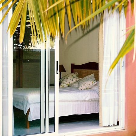 Lovely Beachfront Boutique Apartment Flic-en-Flacq エクステリア 写真